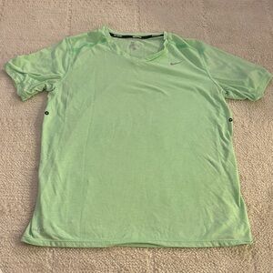 Nike Men's Light Green Short Sleeve Tee